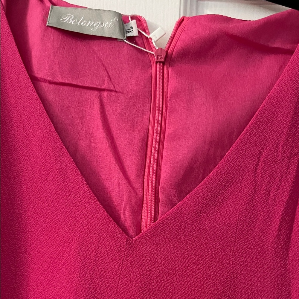 Elegant Pink Midi Dress - Picture 2 of 6